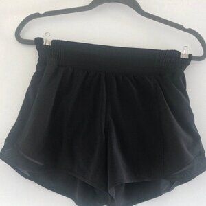 lululemon Hotty Hot Shorts High Rise 4" shorts black 6